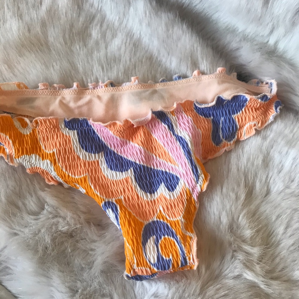 H&M Funky Pattern Bikini Bottom - Picture 5 of 5